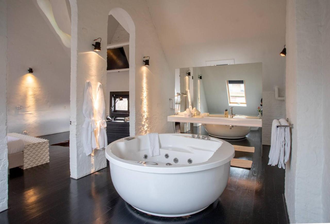 B&B Suites Feek アントウェルペン エクステリア 写真