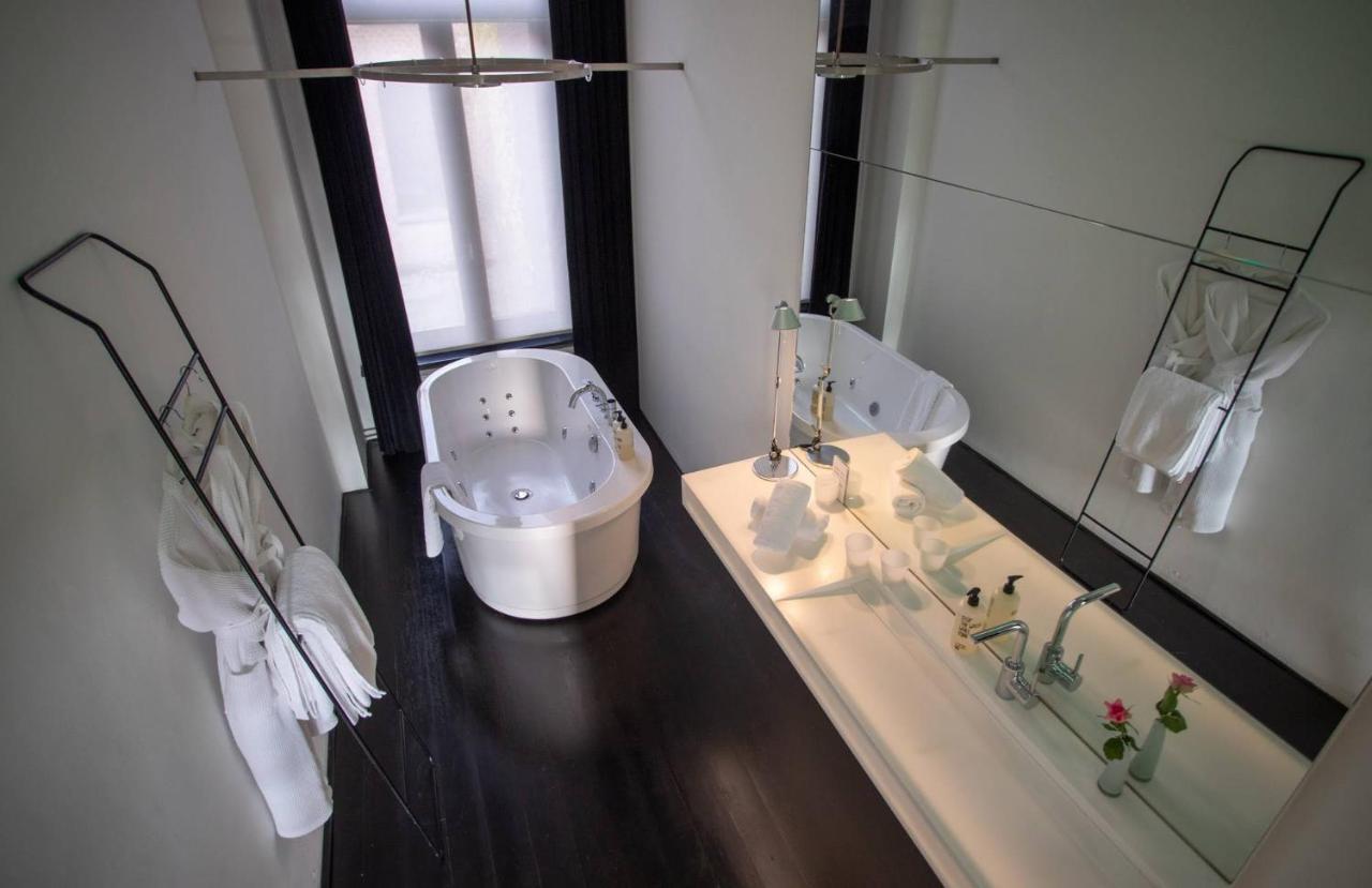 B&B Suites Feek アントウェルペン エクステリア 写真
