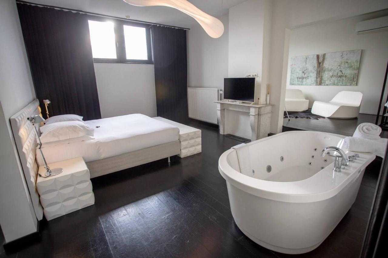 B&B Suites Feek アントウェルペン エクステリア 写真
